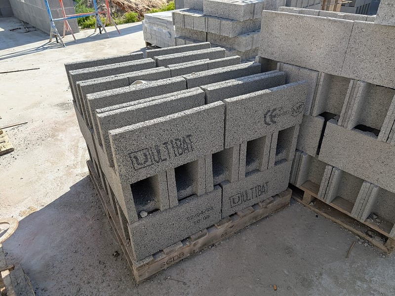 Blocks, Bricks & Masonry — heavy-duty range