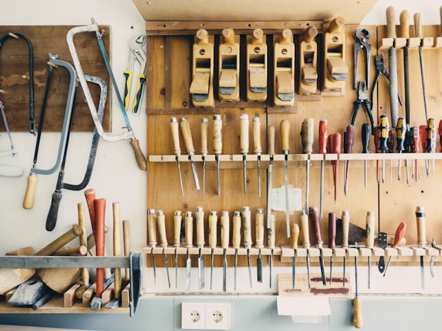 Rotary hammers, grinders & cut-off saws